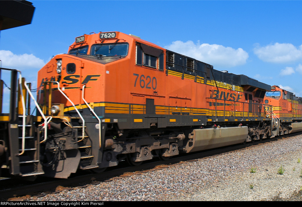 BNSF 7620